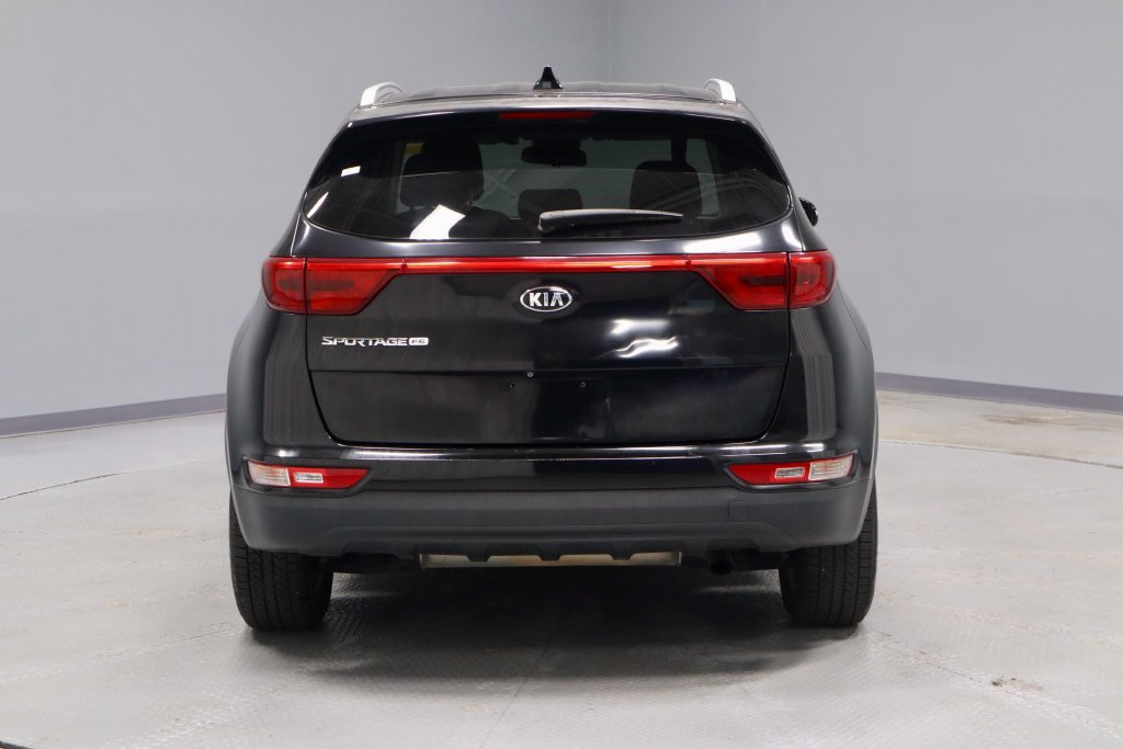Used 2018 Kia Sportage LX w/ LX Technology Package FWD image 10