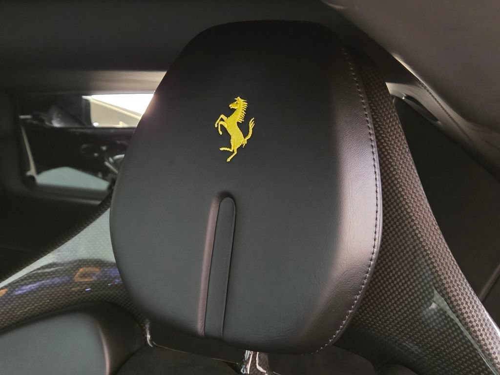 Used 2022 Ferrari SF90 Stradale AWD/4WD image 31