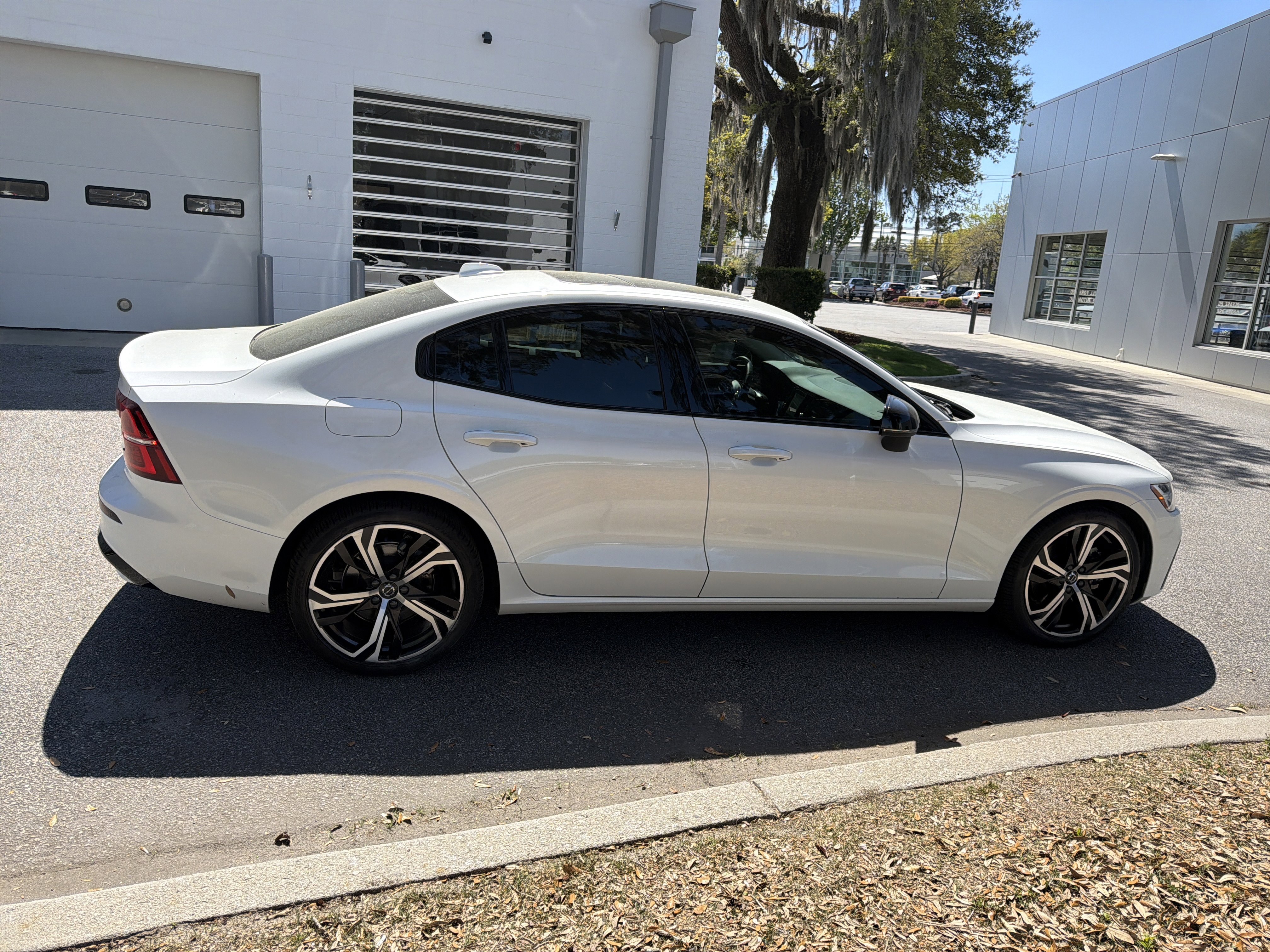 Certified 2024 Volvo S60 B5 Core image 46