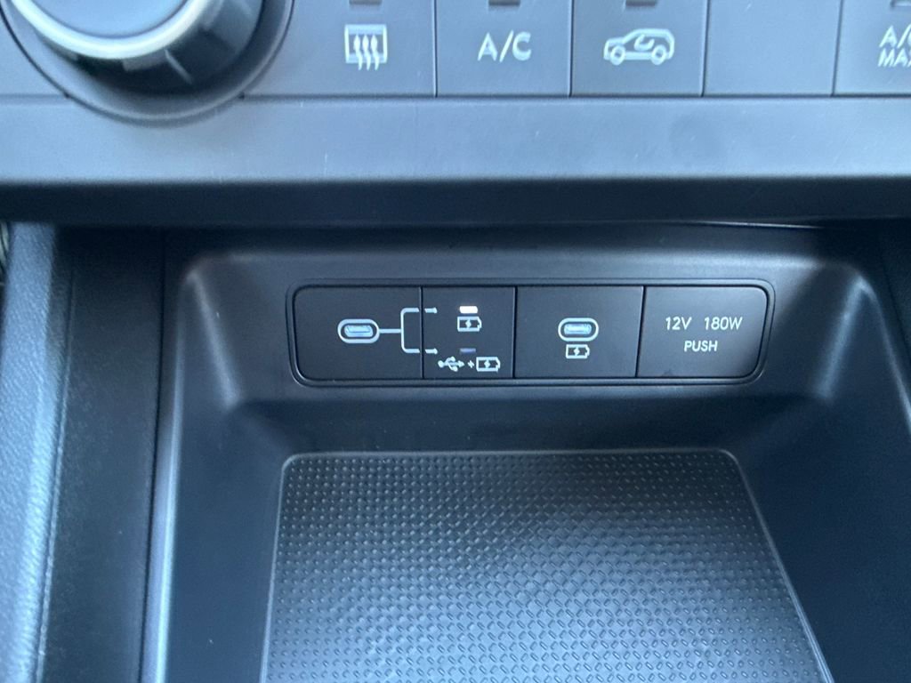 New 2026 Hyundai Tucson SE image 23