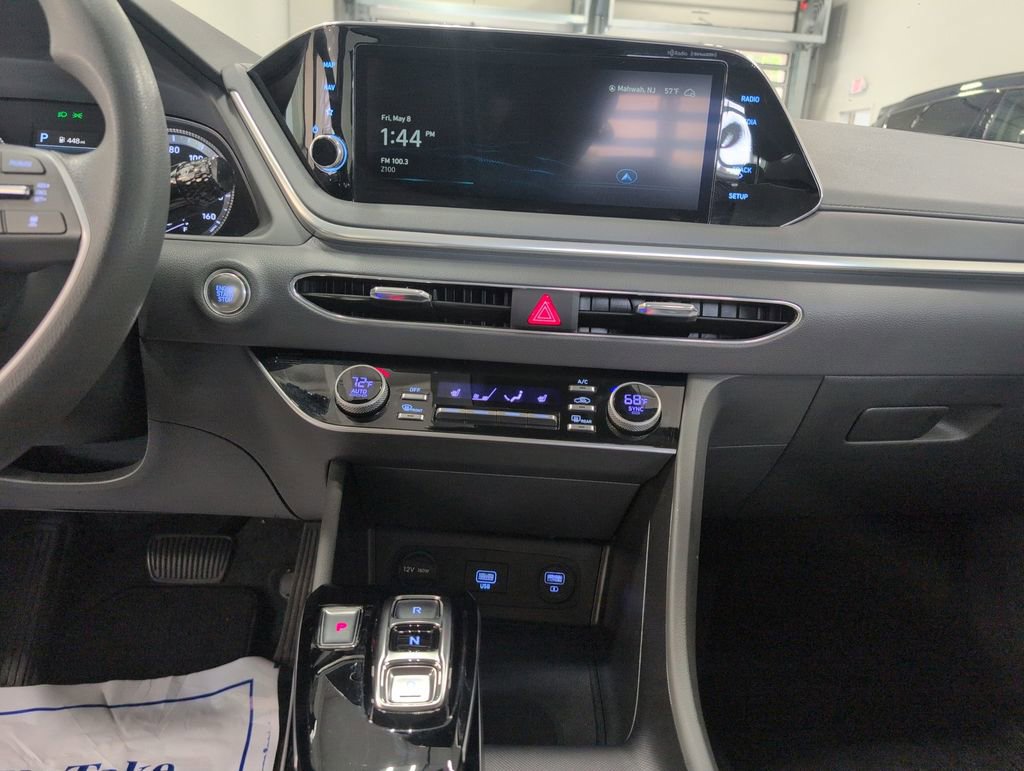 Certified 2023 Hyundai Sonata SEL FWD image 19