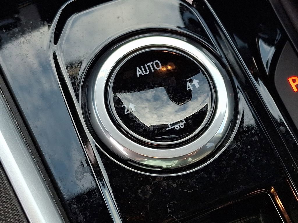 Certified 2023 Chevrolet Colorado LT w/ LT Convenience Package image 24