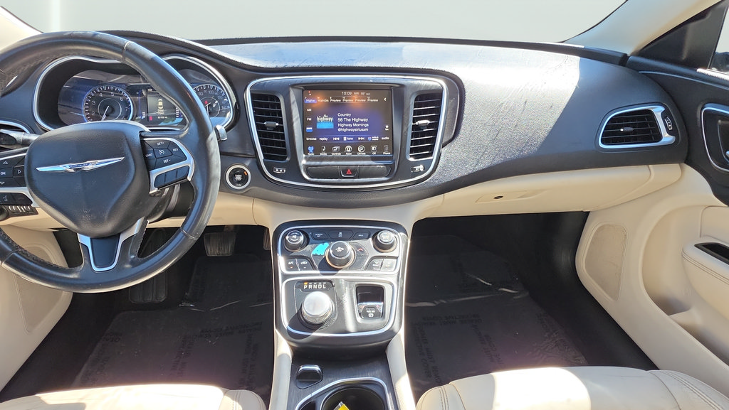 Used 2017 Chrysler 200 Limited Platinum FWD image 12