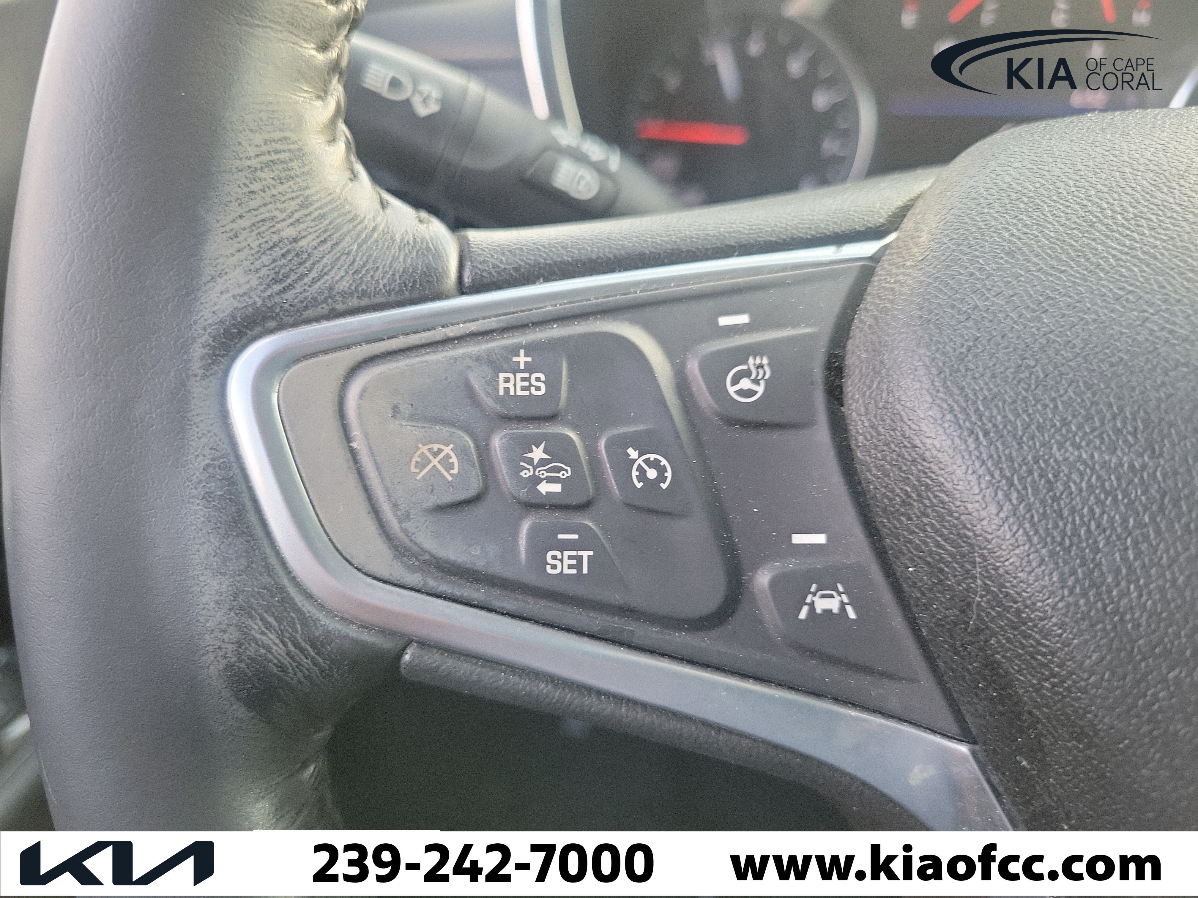 Used 2022 Chevrolet Equinox Premier w/ Redline Edition FWD image 30