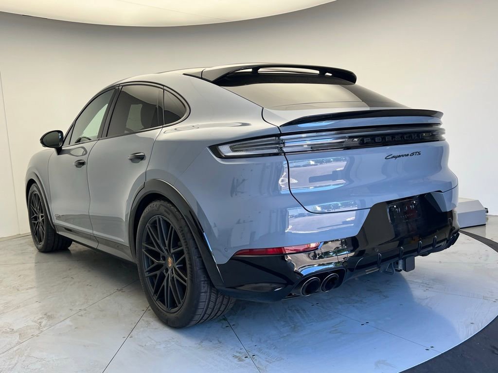 Certified 2025 Porsche Cayenne GTS AWD/4WD image 3