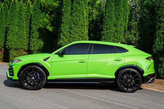 Used 2021 Lamborghini Urus AWD/4WD image 9