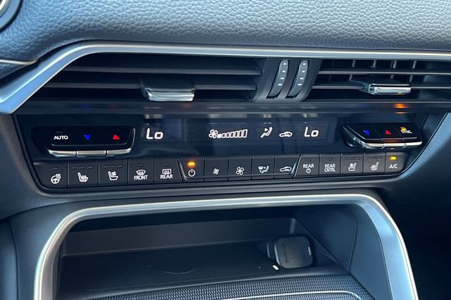 New 2026 MAZDA CX-90 Plug-In Hybrid w/Premium Sport AWD/4WD image 25
