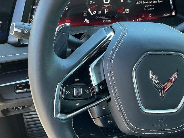 Used 2026 Chevrolet Corvette Stingray Preferred Cpe w/ Z51 Performance Package RWD image 12