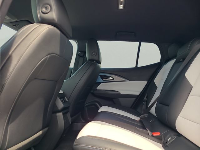 New 2026 Chevrolet Equinox EV LT AWD/4WD image 12