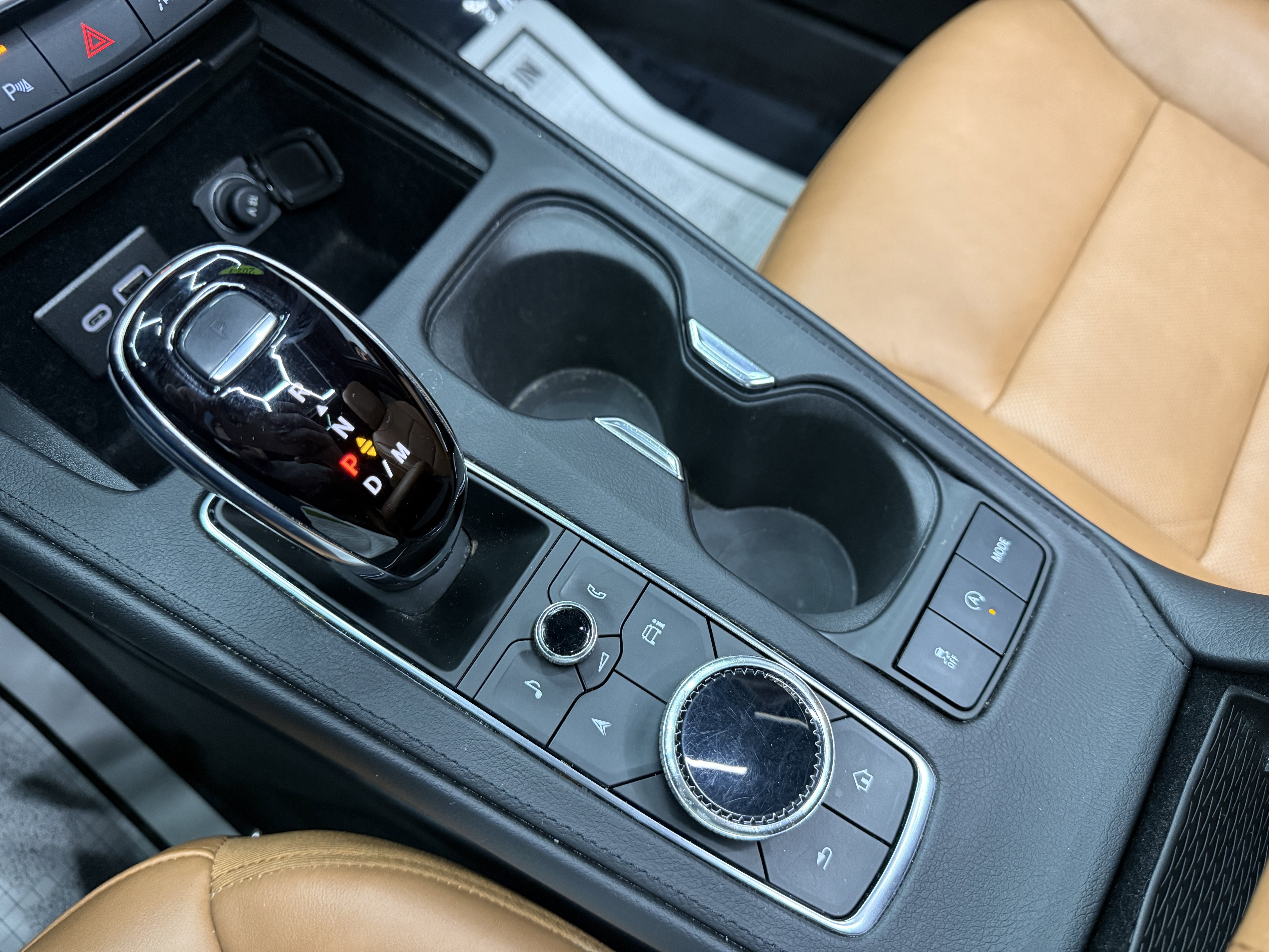 Used 2024 Cadillac XT4 Sport image 23