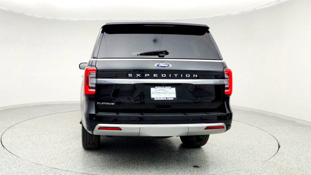Used 2023 Ford Expedition Platinum image 6