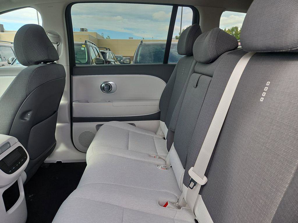 New 2026 Hyundai Ioniq 9 S RWD image 18