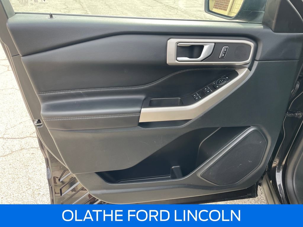 Certified 2023 Ford Explorer XLT w/ Equipment Group 202A image 22