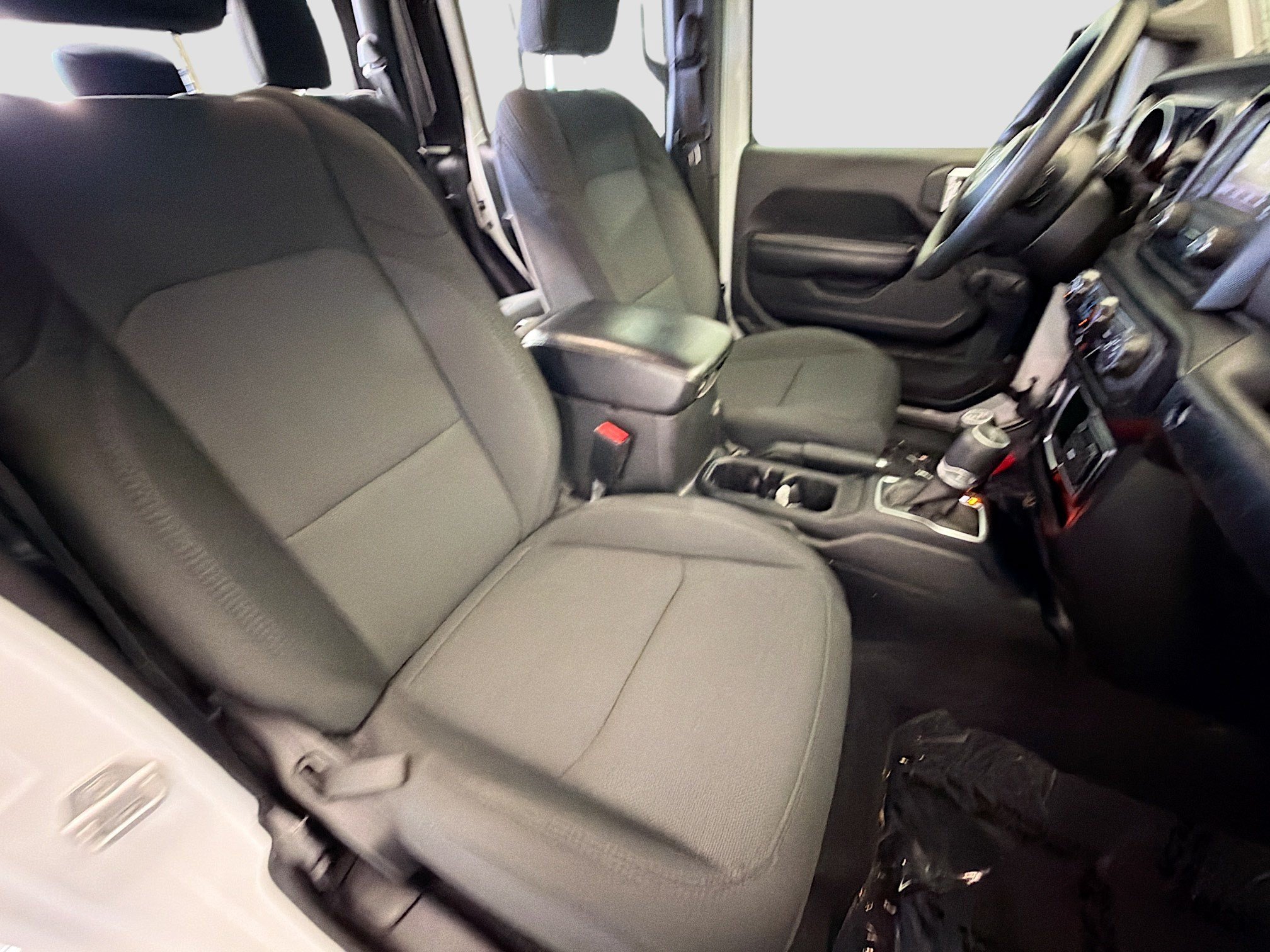 Used 2021 Jeep Gladiator Sport AWD/4WD image 15
