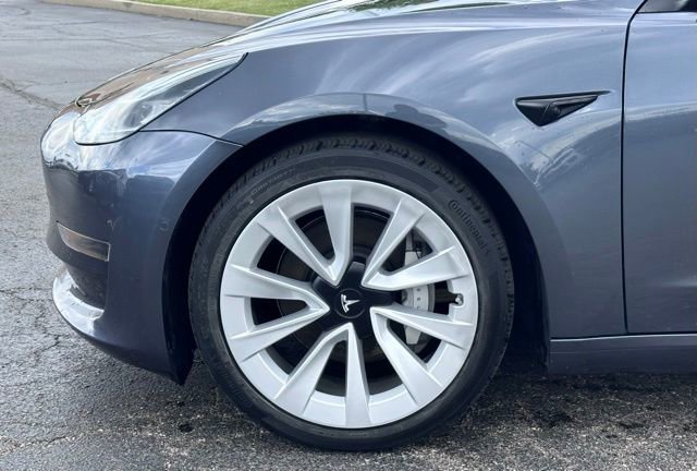 Used 2021 Tesla Model 3 Long Range AWD/4WD image 7