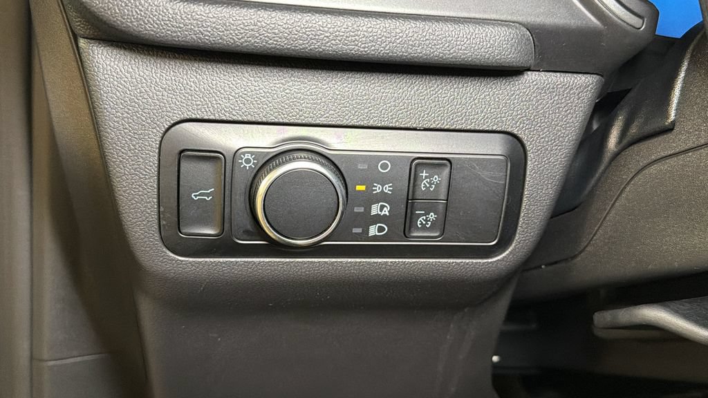 Used 2024 Ford Escape Active w/ Tech Pack #1 AWD/4WD image 22