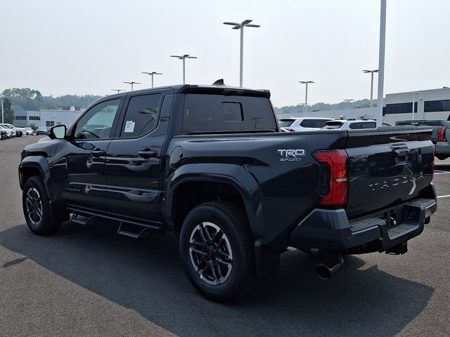 New 2026 Toyota Tacoma TRD Sport AWD/4WD image 4