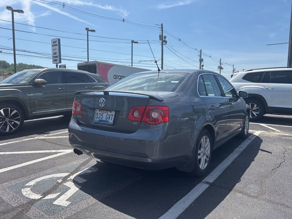 Used 2007 Volkswagen Jetta Wolfsburg Edition FWD image 13