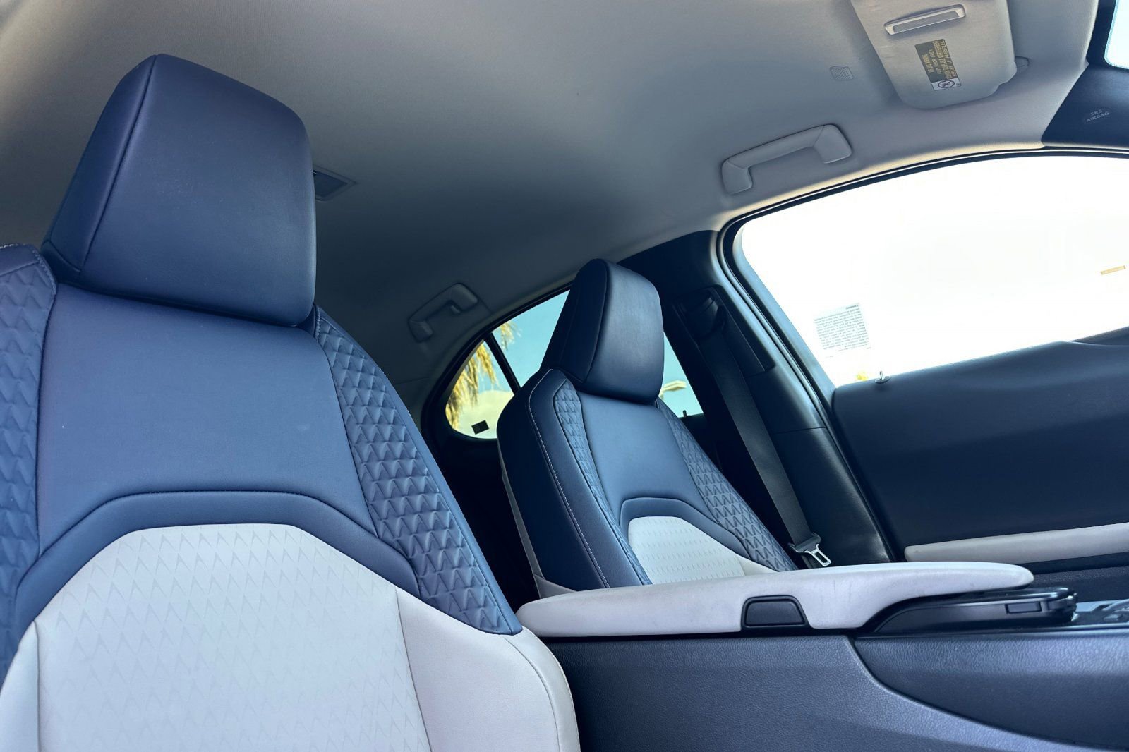 Used 2020 Lexus UX 200 w/ Accessory Package image 17