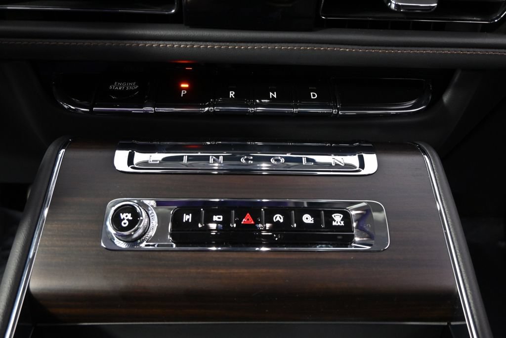 New 2026 Lincoln Aviator Reserve AWD/4WD image 32