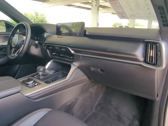 Used 2025 MAZDA CX-70 Plug-In Hybrid w/ Premium Plus image 31