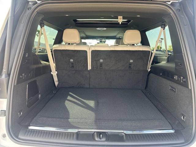 New 2026 Jeep Grand Wagoneer L Summit AWD/4WD image 5