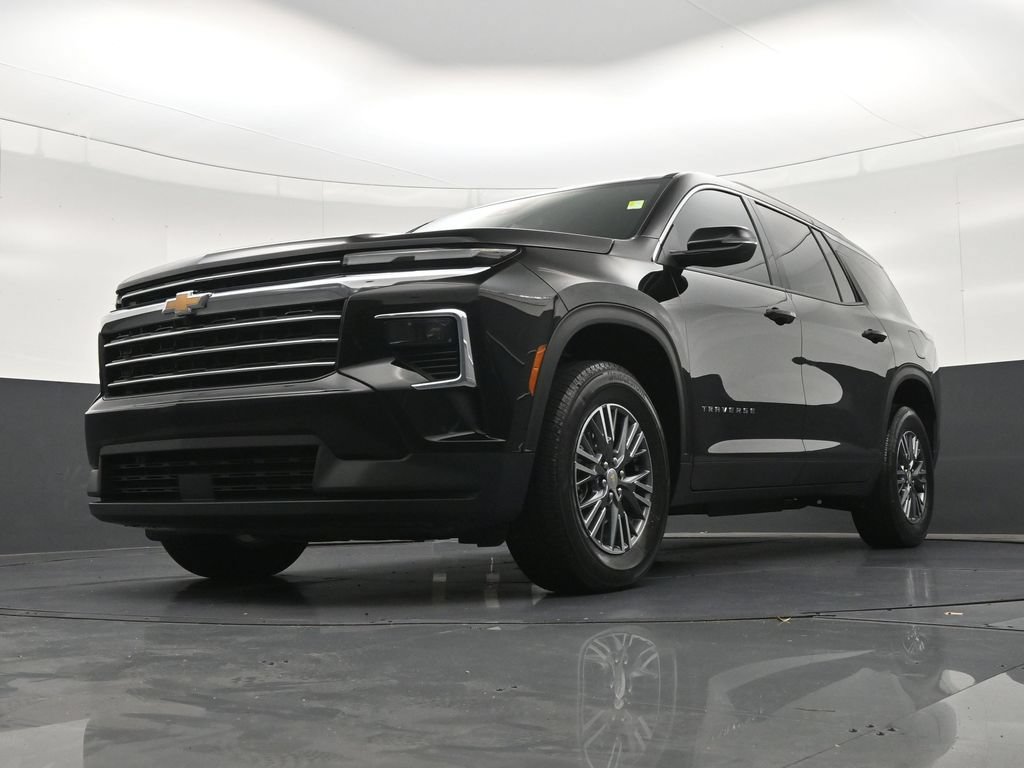 Used 2026 Chevrolet Traverse LT FWD image 29