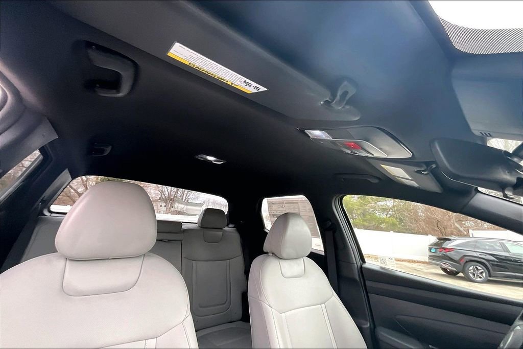 Certified 2025 Hyundai Santa Cruz SEL image 23