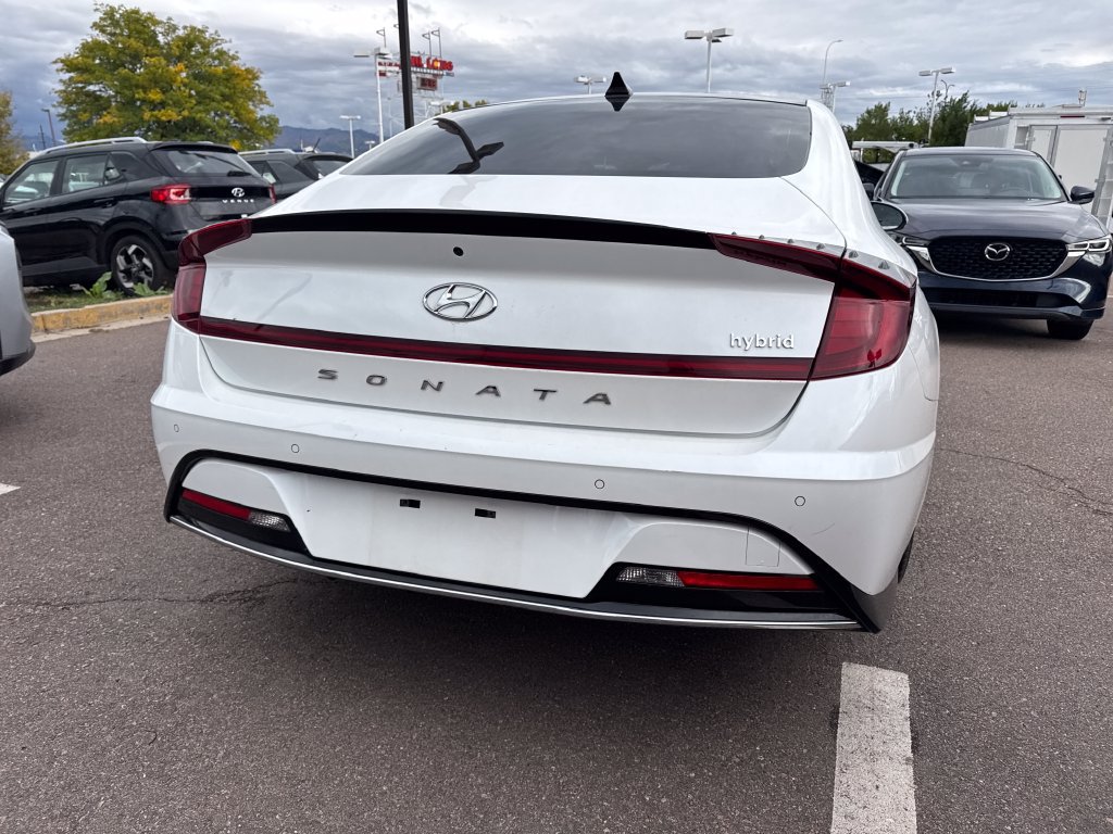 Certified 2022 Hyundai Sonata Limited FWD image 18
