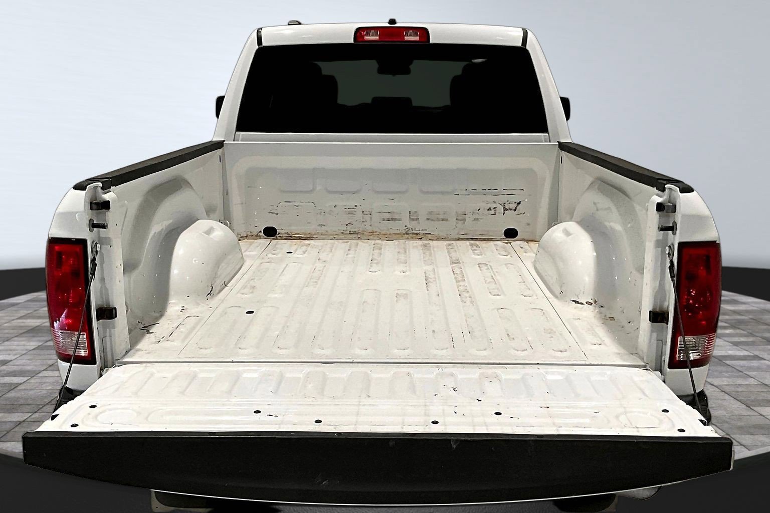 Used 2018 RAM 1500 Tradesman w/ Protection Group image 7
