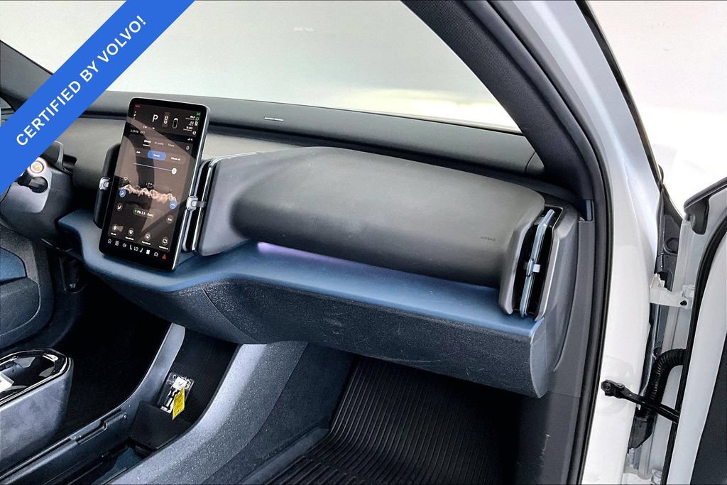 Certified 2025 Volvo EX30 Plus w/ Protection Package Premier AWD/4WD image 19