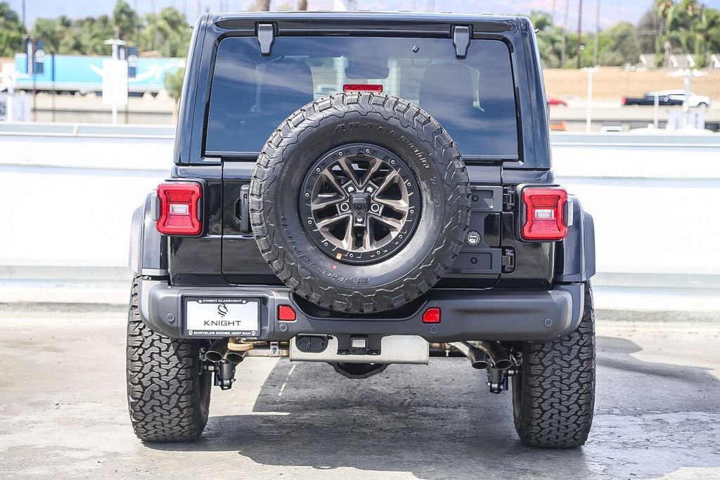 New 2025 Jeep Wrangler Rubicon 392 image 8