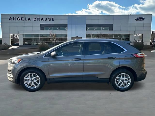 Used 2022 Ford Edge SEL w/ Convenience Package image 4