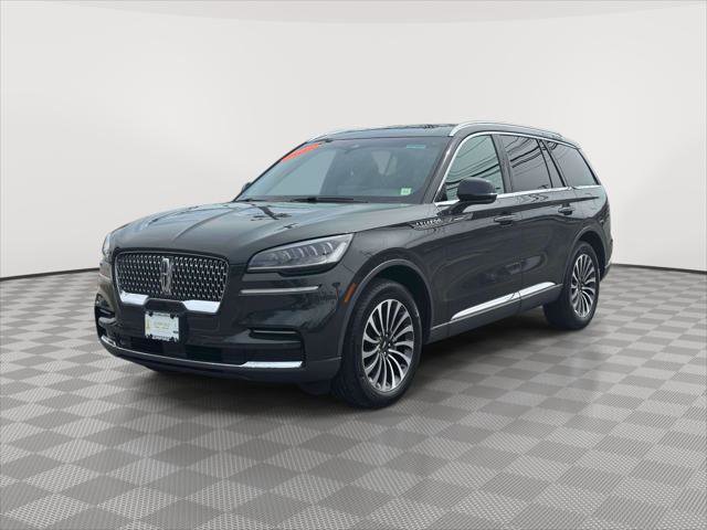 Used 2023 Lincoln Aviator Reserve w/ Elements Package Plus image 3