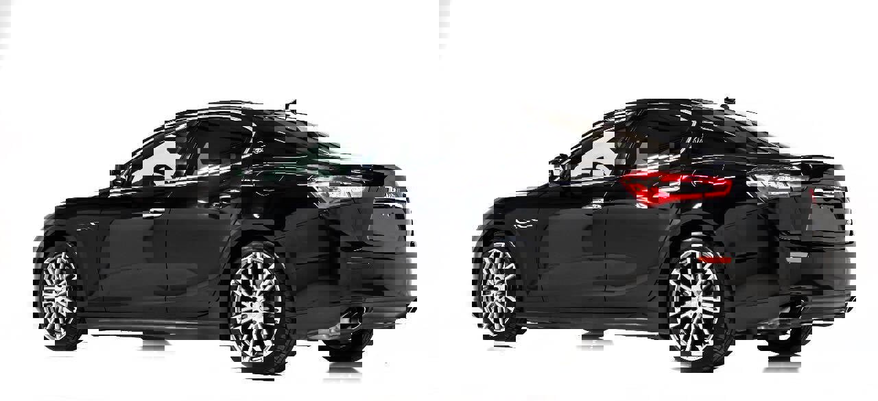 Used 2017 Maserati Ghibli image 4