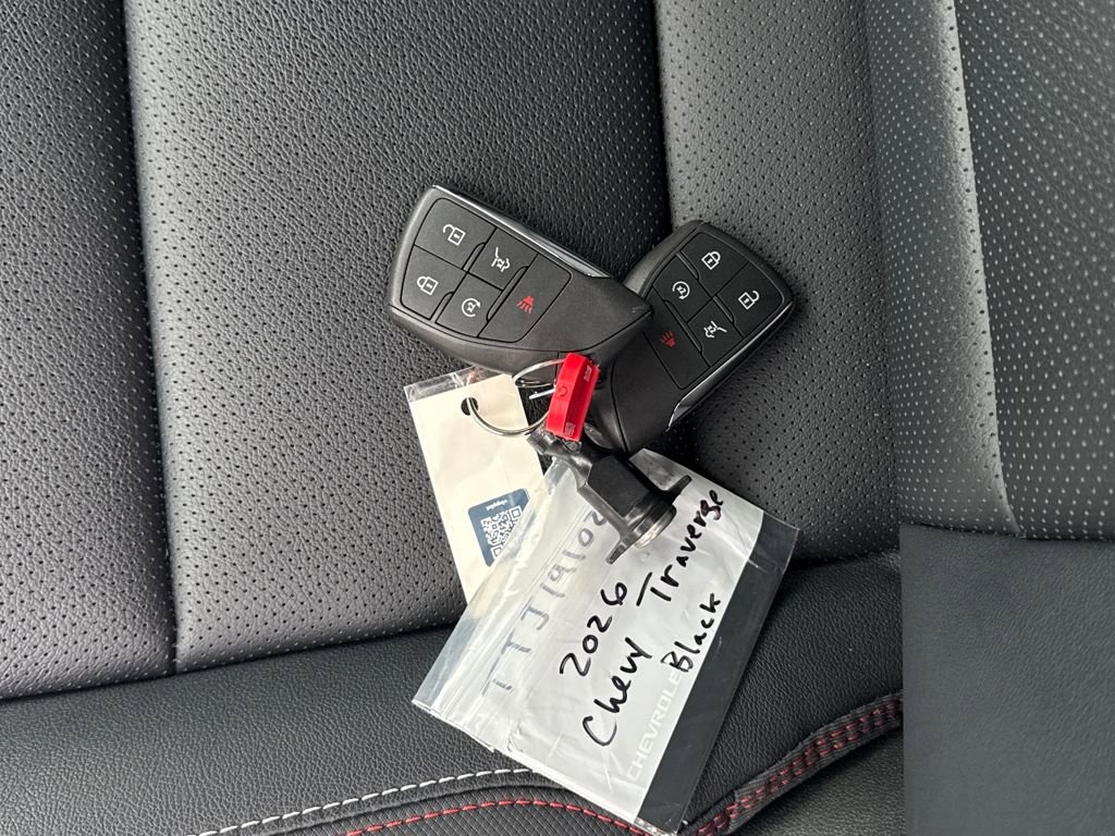 Used 2026 Chevrolet Traverse RS image 29