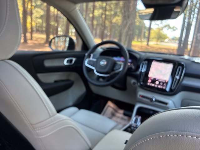 New 2026 Volvo XC40 B5 Plus w/ Protection Package Premier AWD/4WD image 26