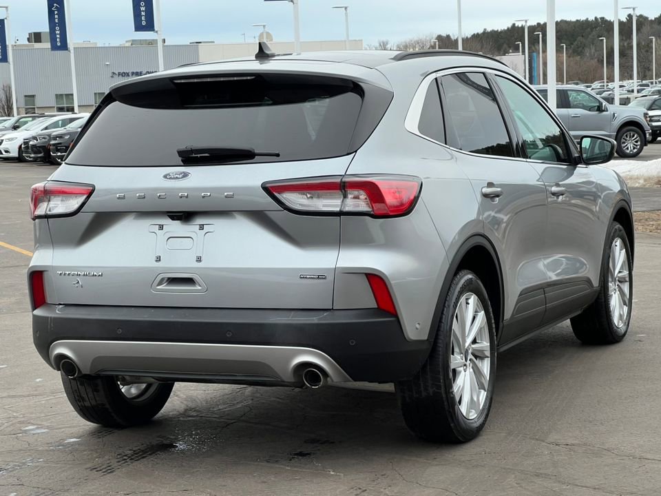 Certified 2022 Ford Escape Titanium w/ Titanium Elite Package image 9
