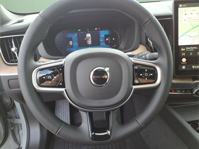 New 2026 Volvo XC60 B5 Plus w/ Protection Package Premier AWD/4WD image 19