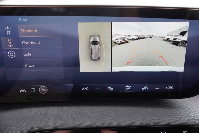 Used 2026 Buick Enclave Sport Touring AWD/4WD image 38