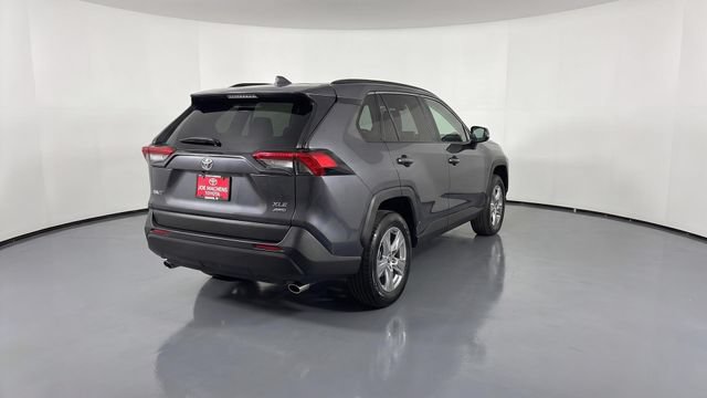 Used 2024 Toyota RAV4 XLE AWD/4WD image 3