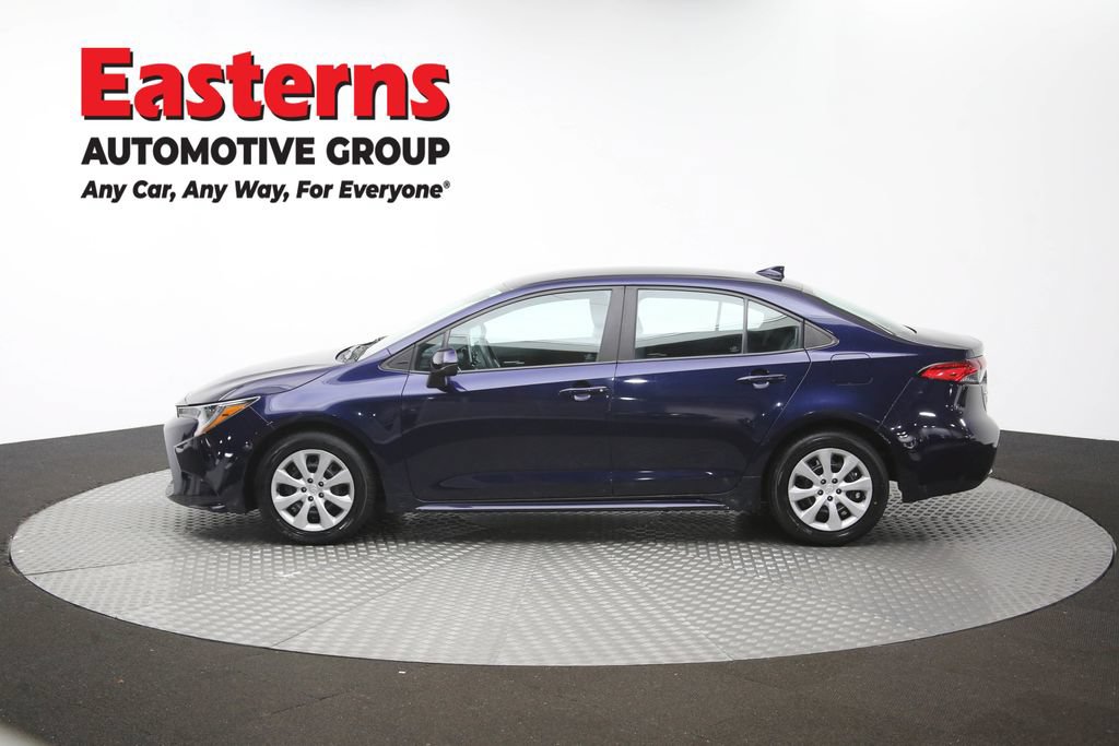 Used 2021 Toyota Corolla LE FWD image 59