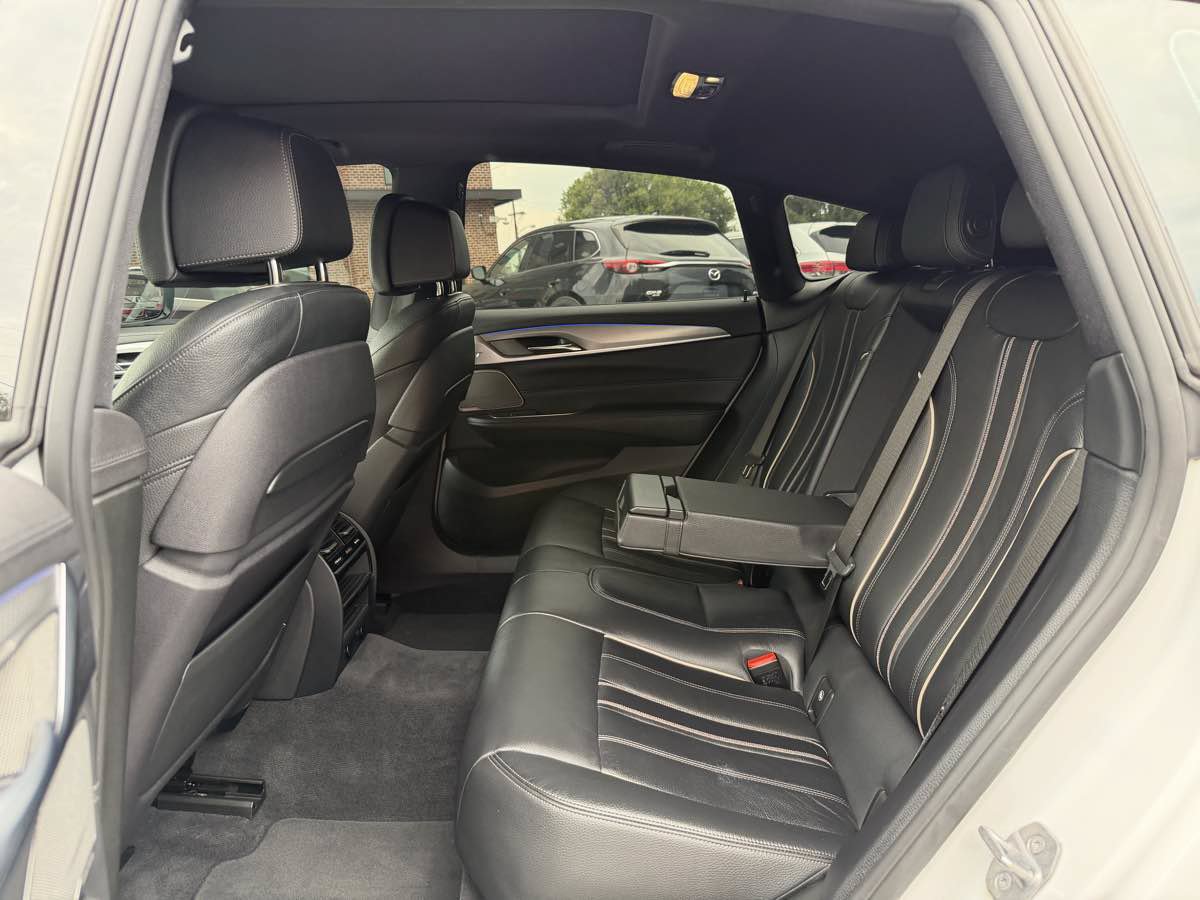 Used 2018 BMW 640i Gran Turismo xDrive AWD/4WD image 11