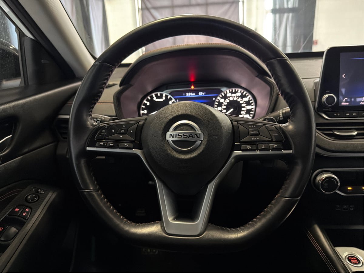 Used 2019 Nissan Altima 2.5 SR FWD image 21