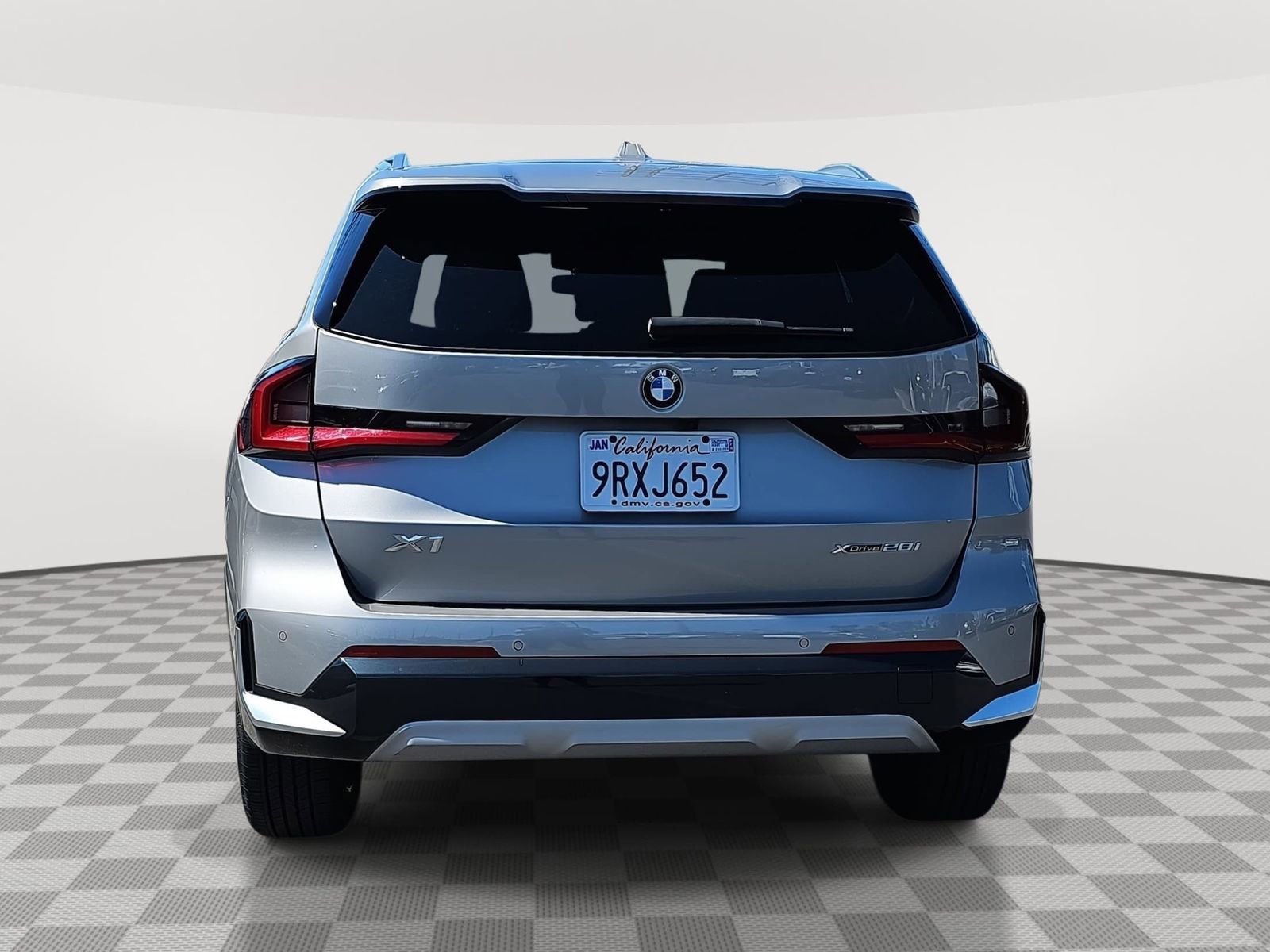 Used 2024 BMW X1 xDrive28i image 6
