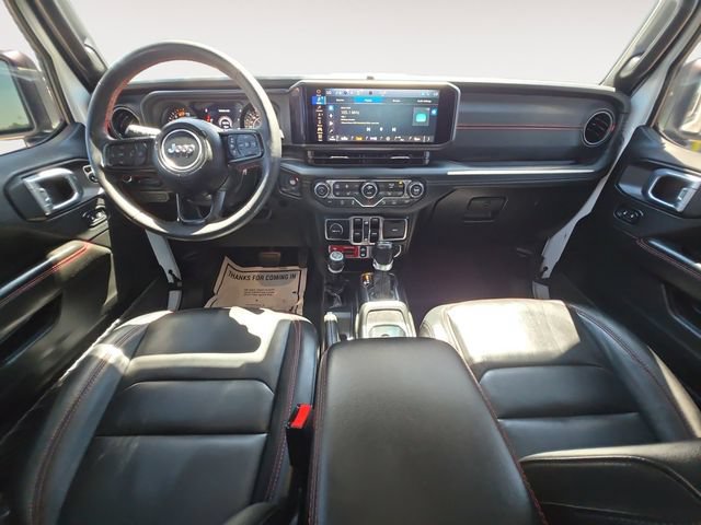 Used 2024 Jeep Wrangler Unlimited Rubicon AWD/4WD image 10
