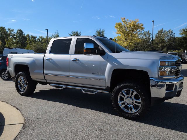 Used 2015 Chevrolet Silverado 2500 LTZ w/ Duramax Plus Package AWD/4WD image 2
