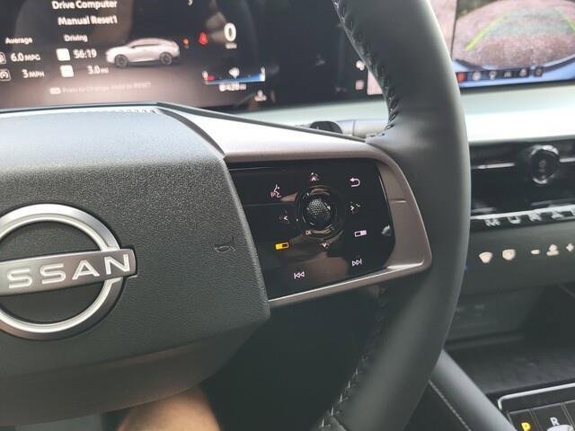 New 2025 Nissan Murano SL image 13