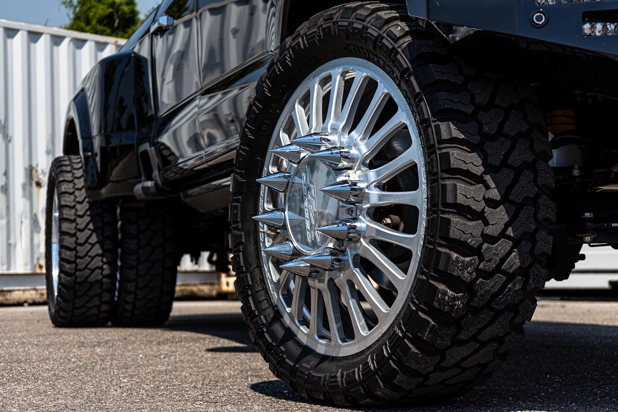 Used 2023 Ford F450 Platinum AWD/4WD image 19