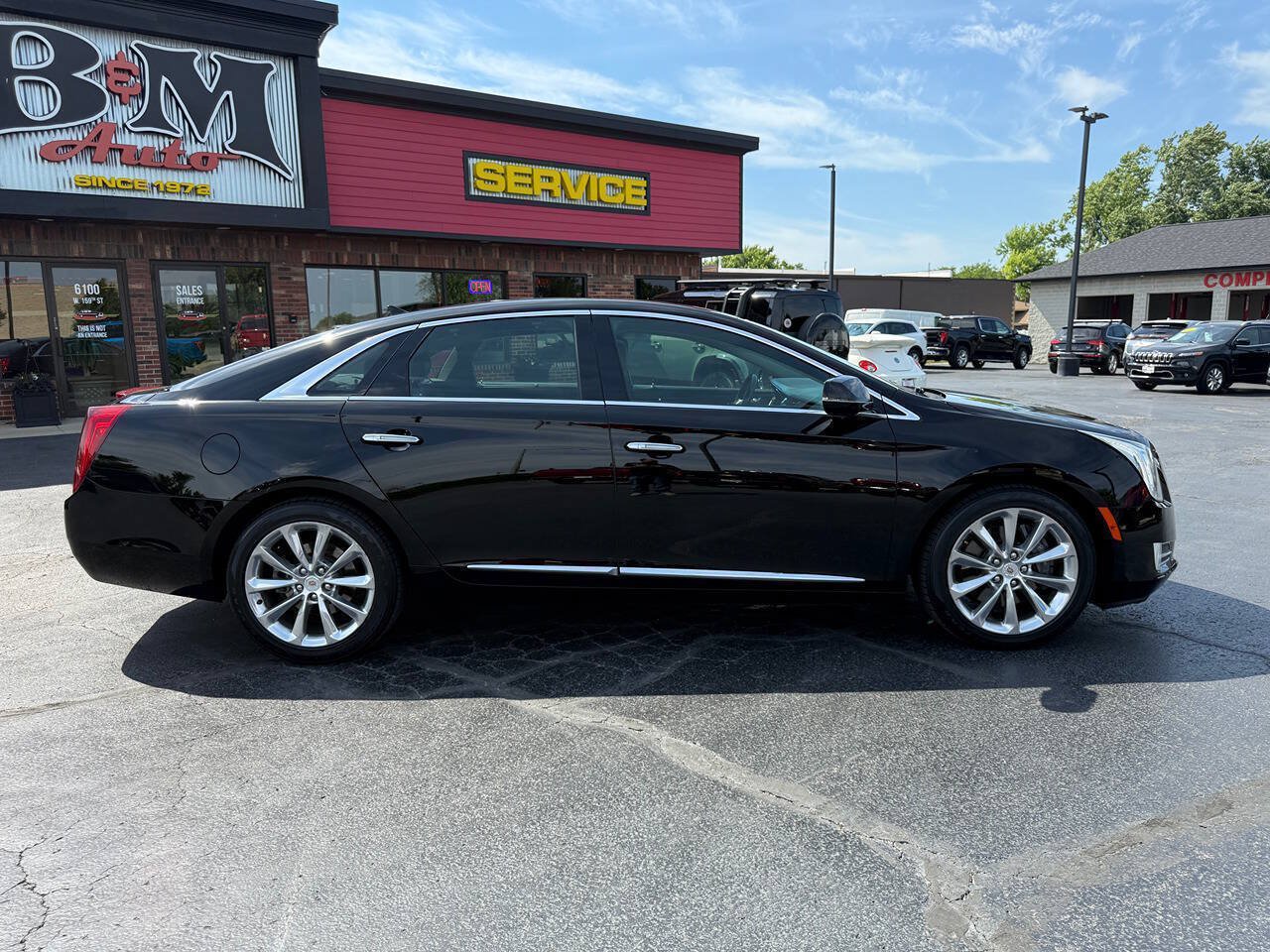Used 2013 Cadillac XTS Premium FWD image 8